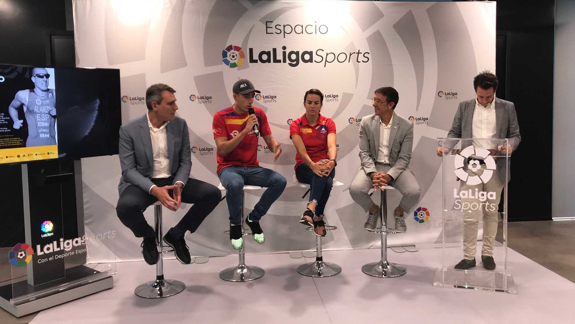 Presentación PROTOUR con Alarza y Godoy