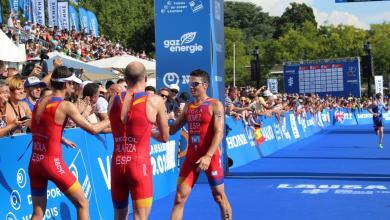 Ingresso di Javier Gómez Noya con Mario Mola e Fernando Alarza a Laussane