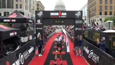 Emilio Aguayo remportant l'IRONMAN Wisconsin