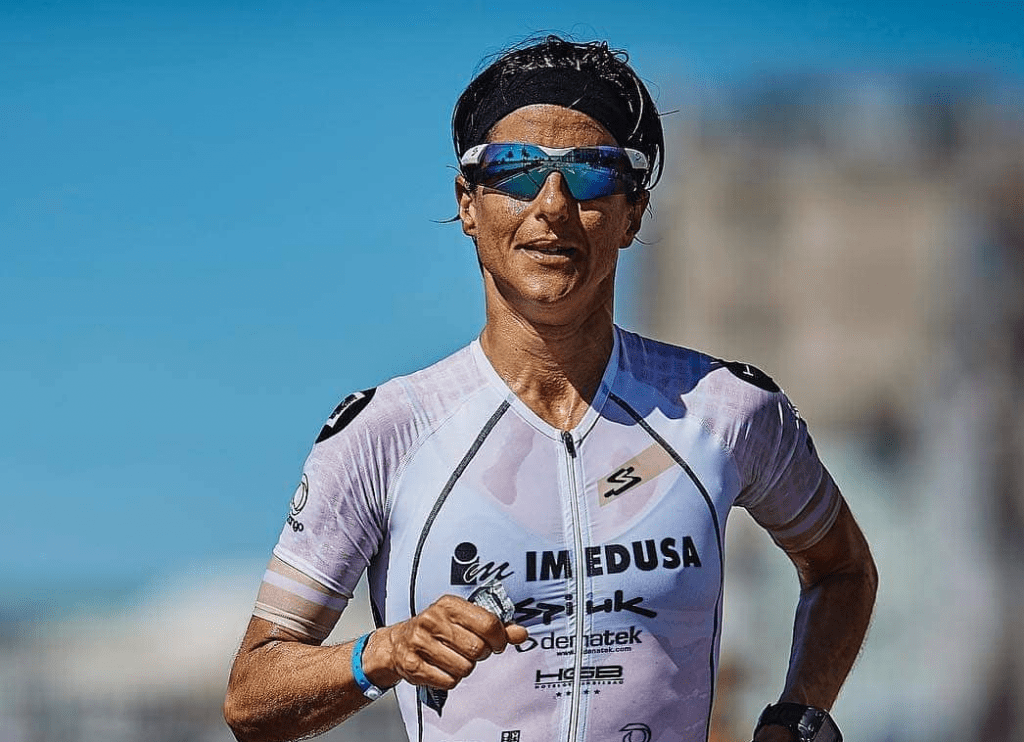 Gurutze Frades gana triatlón fromista