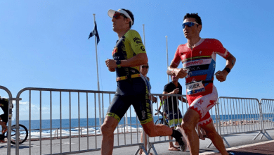 Javier Gómez Noya y Sebastian Kienle corriendo en el IRONMAN 70.3 Niza
