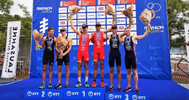 Podium of the ParaTriarmada in Lausanne