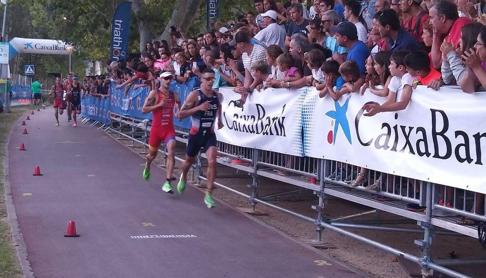 Mario Mola y Vicent Luis en la carrera a pie de Banyones