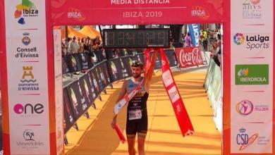 Ander Okamika champion of Spain triathlon LD