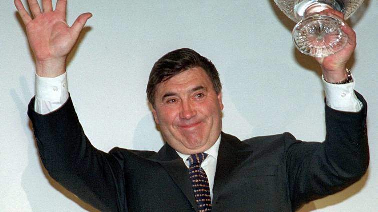 Eddy Merckx grave después accidente bicicleta
