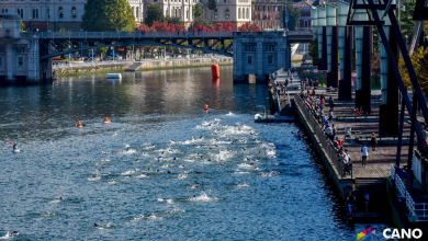 Swimming in the Bilbao Triathlon