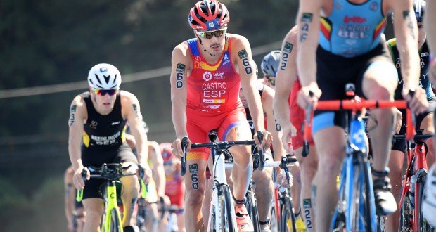 David Castro competing in the World Cup