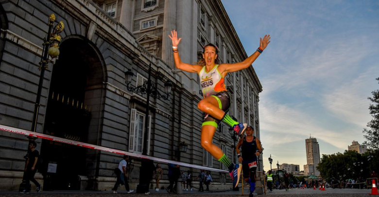 Challenge Madrid as it passes through the Royal Palace