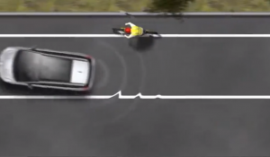How to make a correct overtaking to a road cyclist?