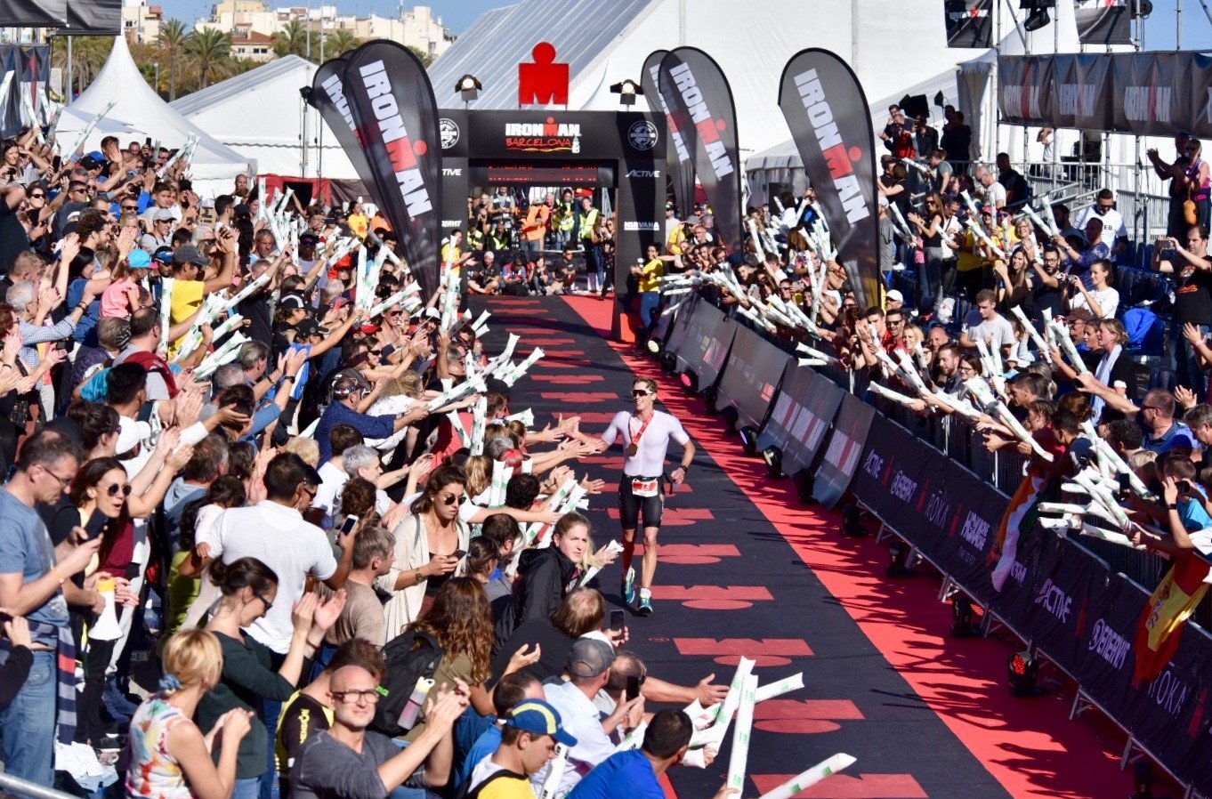 3800 triatletas Ironman Barcelona