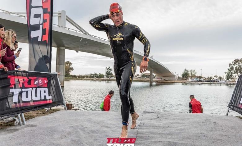 Inizio nuoto Deltebre Tritour