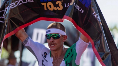 Lionel Sanders ganando el IRONMAN 70.3 Los Cabos