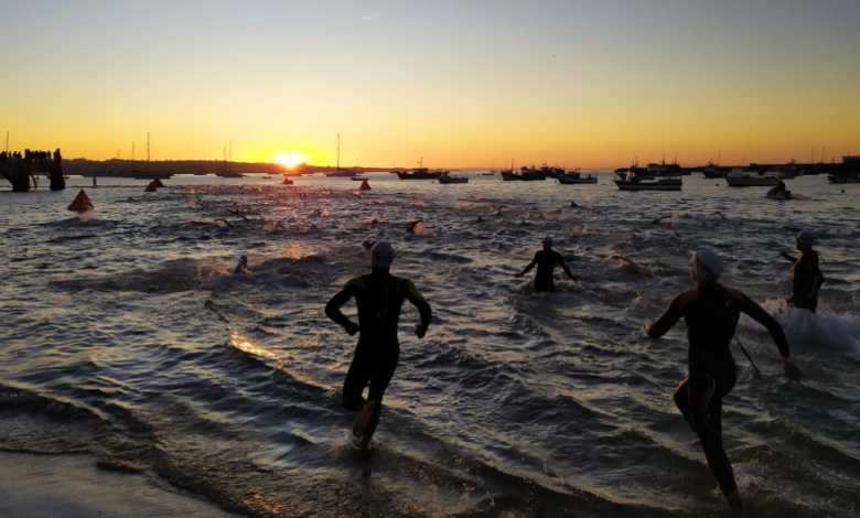 Inizio nuoto IRONMAN 70.3 Cascais