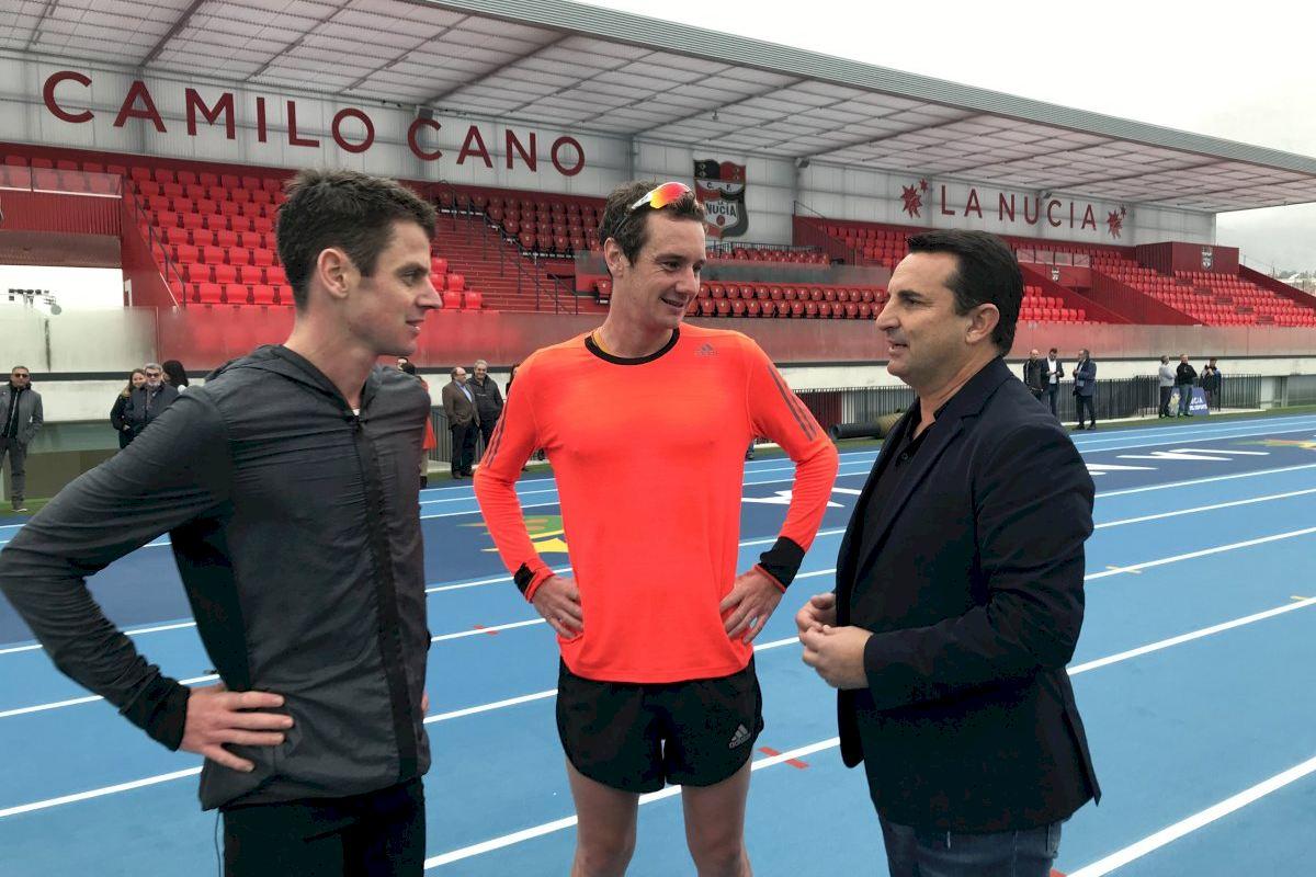 Los hermanos Brownlee entrenando en La Nucía