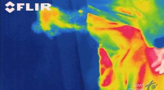 Photographie thermique, à partir du moment d'un gaz intestinal