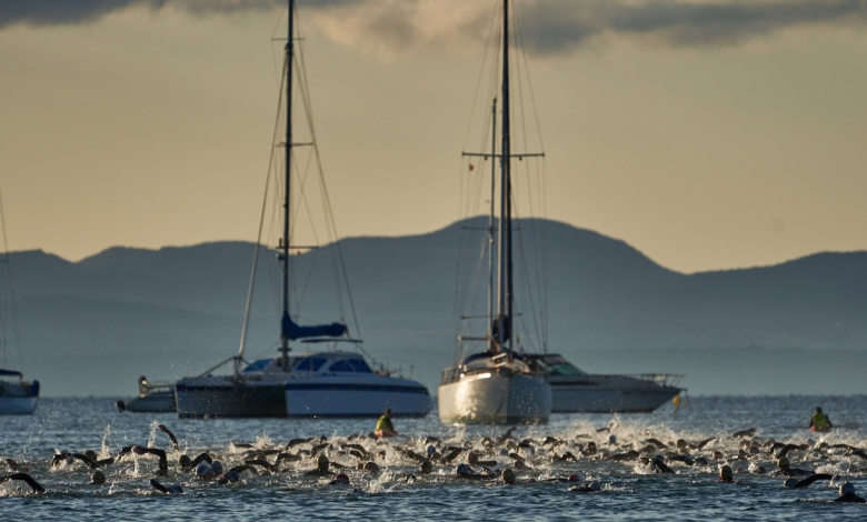 Mallorca 140.6 nadando em Playa del Muro, alcudia,