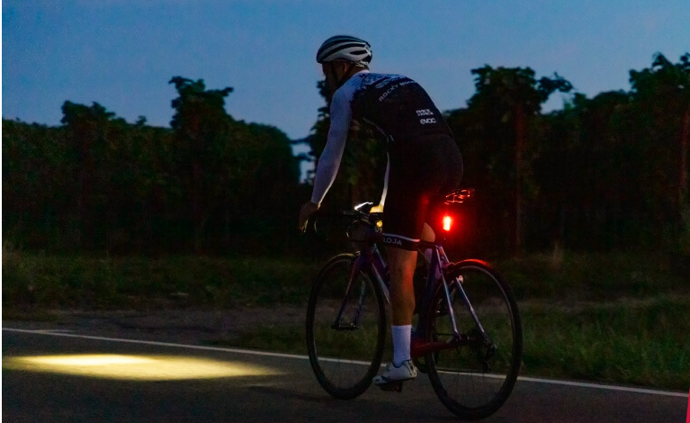 Luz de freno en la bicicleta