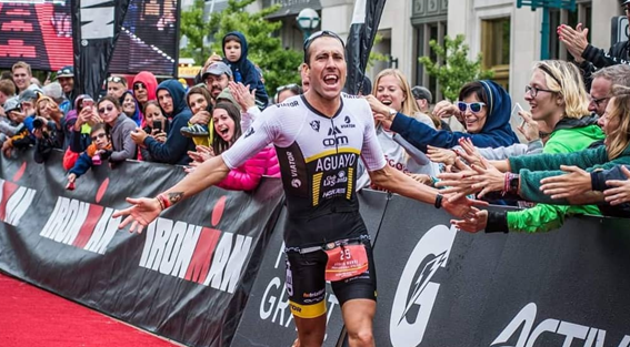 Emilio Aguayo vince l'IRONMAN Winconsin