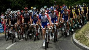 Un equipo ProTeam prohíbe el uso de potenciómetros y pulsómetros en la competiciones