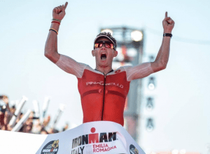 Cameron Wurf remporte l'IRONMAN ITALY