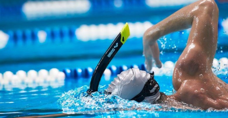 Aprende a usar la tuba para mejorar tu respiración en el agua