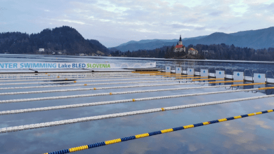 piscina dove si nuota nella coppa del mondo di acqua ghiacciata