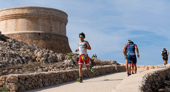 torre de Fornells en el Artiem Half Menorca