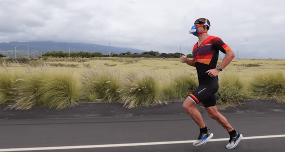 Lionel Sanders test de carrera Dissecting Kona