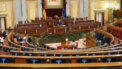 Imagen del pleno el 18 de marzo , marcada por el coronavirus