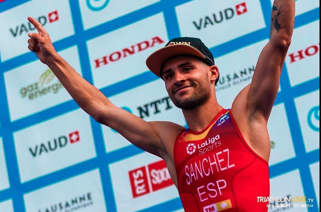 Roberto Sánchez Mantecón en el podium de las WTS de Lausanne