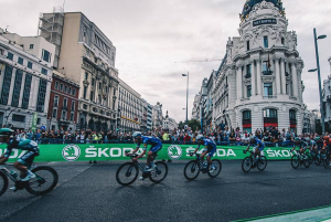 Los ciclistas profesionales vuelven a pedir salir a entrenar
