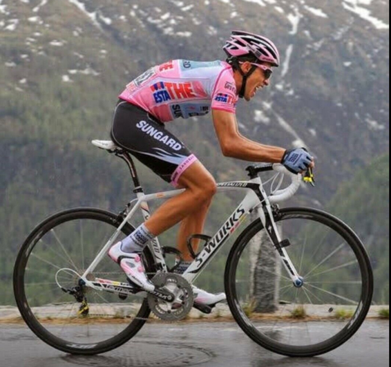 Alberto Contador subasta la bici con la que participó en el Giro de 2011 para luchar contra el coronavirus - Noticias ciclismo bicicleta que subasta Alberto Contador