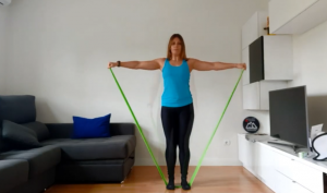 Trabajo de fuerza con goma: tren superior