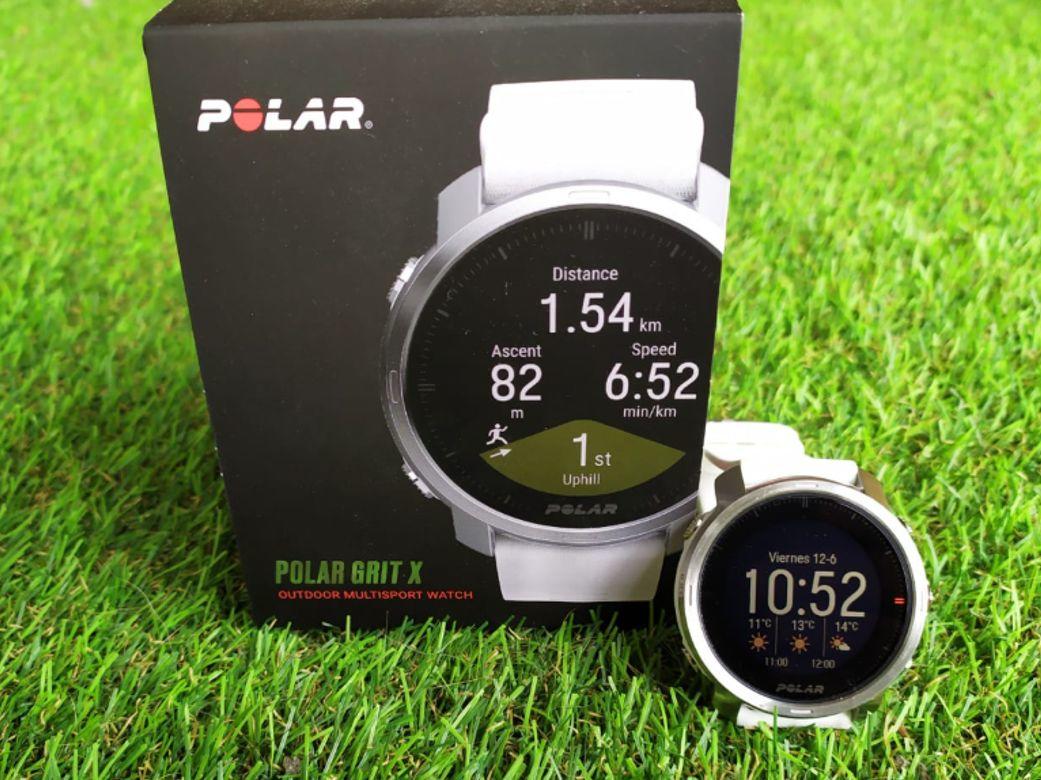 Polar Grit X, Reloj deportivo para aire libre con GPS, brújula y altímetro