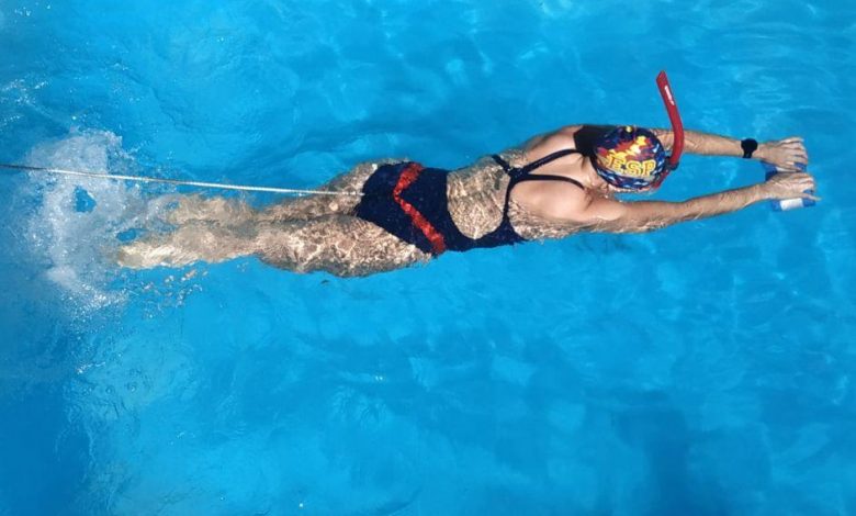 Entraînements pour la natation liée ou la natation statique