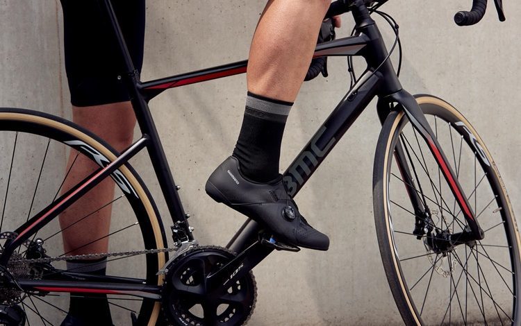 Neue Shimano Straßen- und Bergschuhe