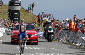 Evenepoel ganando la tercera etapa a la vuelta a Burgos
