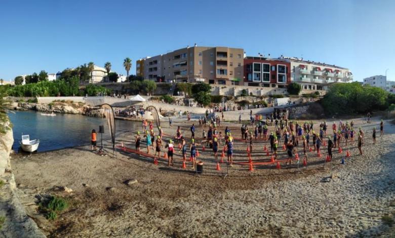 Start des Triathlon Sprint Platja Gran 2020'