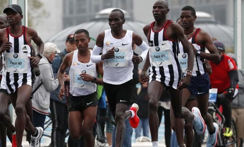 Sport / Bekele et Kipchoge courant au Marathon de Berlin 2017