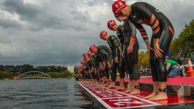 Start eines Triathlontests in Pontevedra