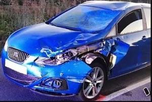 photo de voiture accidentée