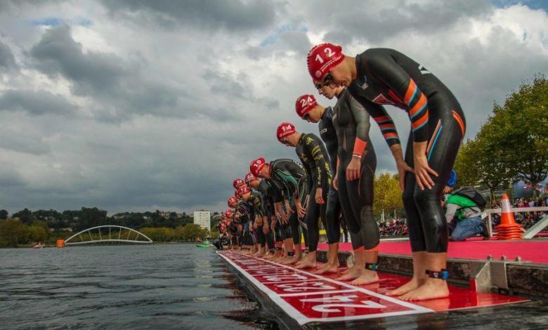 Partenza di un triathlon a Pontevedra