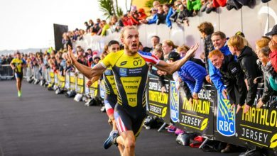 Traguardo della Super League Triathlon a Jersey