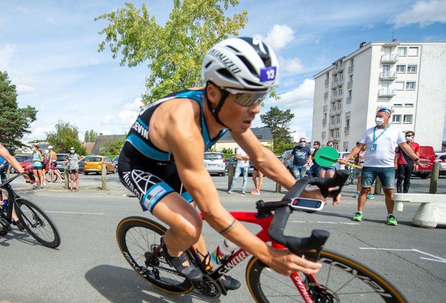 avier Gómez Noya compitiendo en el Grand Prix Francés