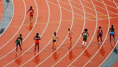 Atletas a punto de salir en competición