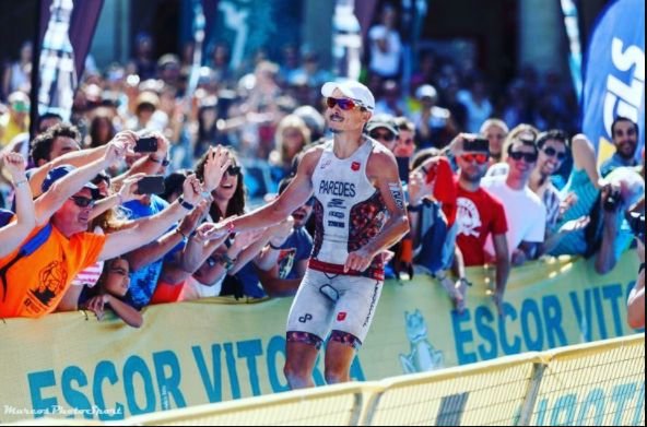 Diego Paredes dans le triathlon de Vitoria