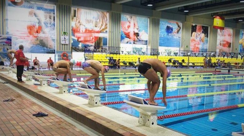 FETRI/ Prendi i tempi del nuoto