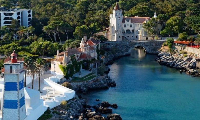 Aerial view of the entrance to Cascais