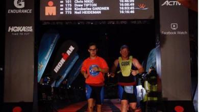 Chris Nikic é o primeiro atleta com Síndrome de Down a completar um IRONMAN