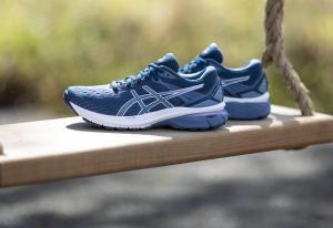 GT-2000 9, il classico ASICS